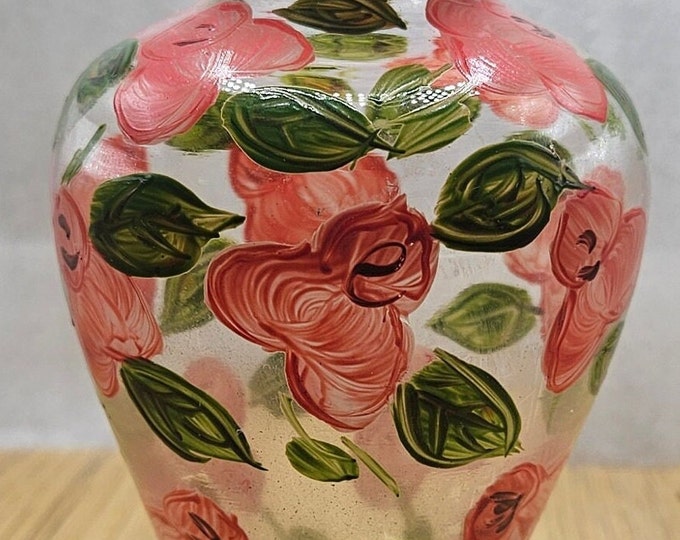 Unique   hand-painted Tracy Porter Bud Vase with pink flowers C7/03