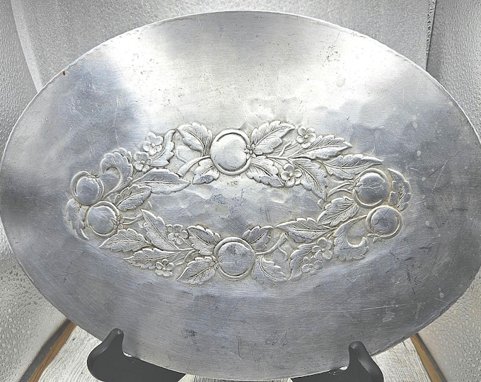 Hammered Aluminum Everlast Vintage Hand Forged MCM Hot Plate A8/28