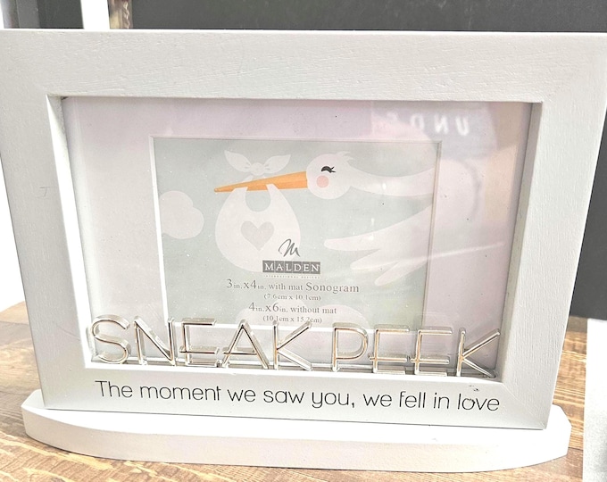 Baby Picture Frame 4x6 - Modern Nursery Decor - New Parent Gift - Stylish Keepsake Photo Frame A1/39