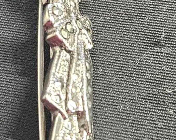 Rare Vintage Dashion 20sart deco lady silver olate/metal brooch/pin (Box)