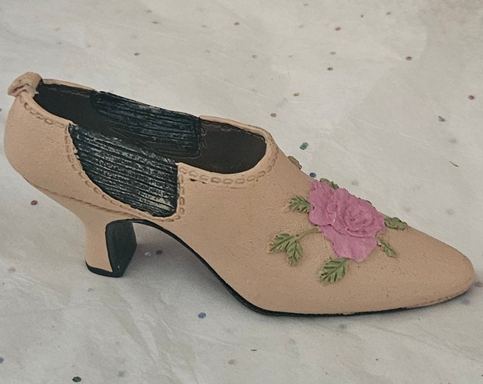 Vintage Nostalgia If The Shoe Fits 4 1/2" Miniature High Heel Tan  with Decorative flower design Collective Shoe A8/5