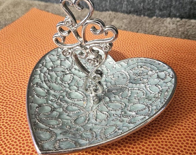 Vintage Sage and Silver Enameled Heart Ring dish for Dresser Or nightstand A2/1