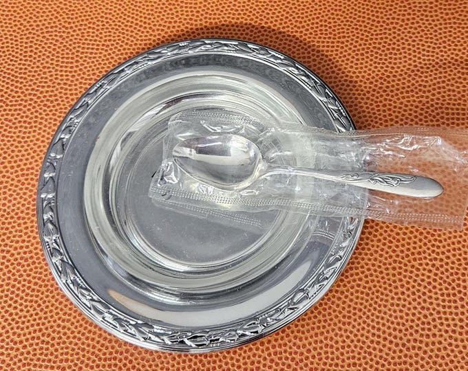 Vintage Oneida Silver Plate Caviar /Condiment Dish with Glass Insert & Spoon A5/29