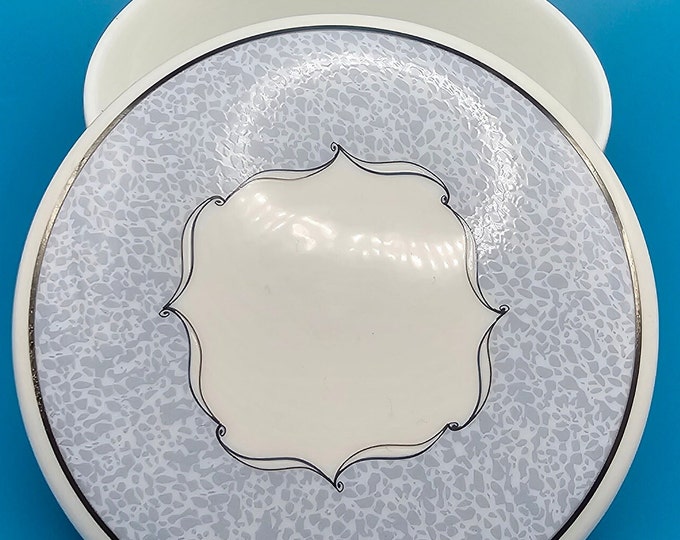 Wedgwood "Venice" 4" Ring Trinket Box C4/08