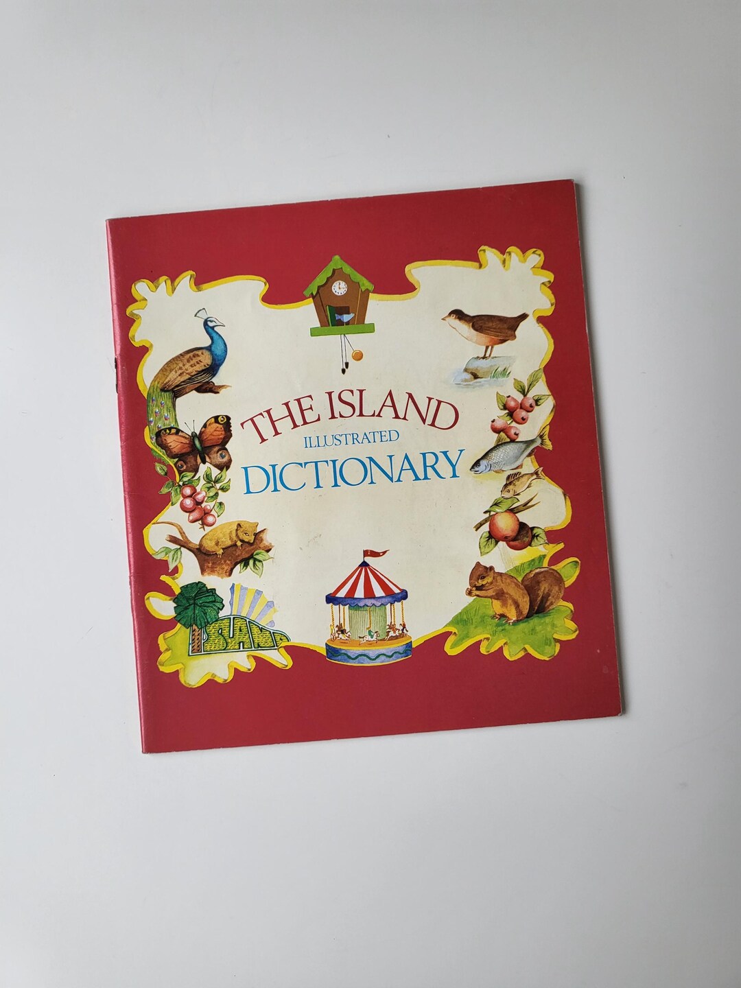 Rare Vintage Collectible 'the Island Illustrated Dictionary' - Etsy