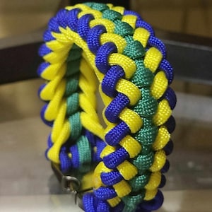 Bracciale in Paracord con trama Santificata del Covenant (colori della bandiera di Saint Vincent e Grenadine)