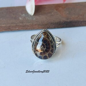 Handmade Kingman Turquoise Ring: Pear Stone 925 Sterling Silver Band ammonite