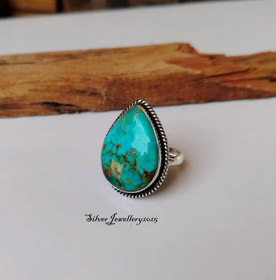 Handmade Kingman Turquoise Ring: Pear Stone 925 Sterling Silver Band