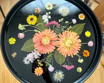 Custom Dried Flowers 17” Table, Custom Handmade Floral Table, Coffee Side Table, Dried Flowers Resin Side Table, Mother’s Day Gift, hergift
