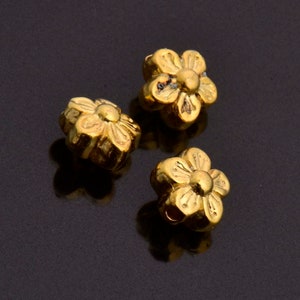 24K Gold Vermeil Flower Spacer Beads, Handmade Silver Spacer Beads in 24K Gold, 925 Silver Spacer Beads, Jewelry Supplies, VM101