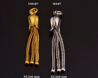 Små tofsar i 24K guld vermeil och 925 silver, handgjorda silvertofsar i guld, silvertofsar, hängen/tofsar, smyckestillbehör, M/VM107