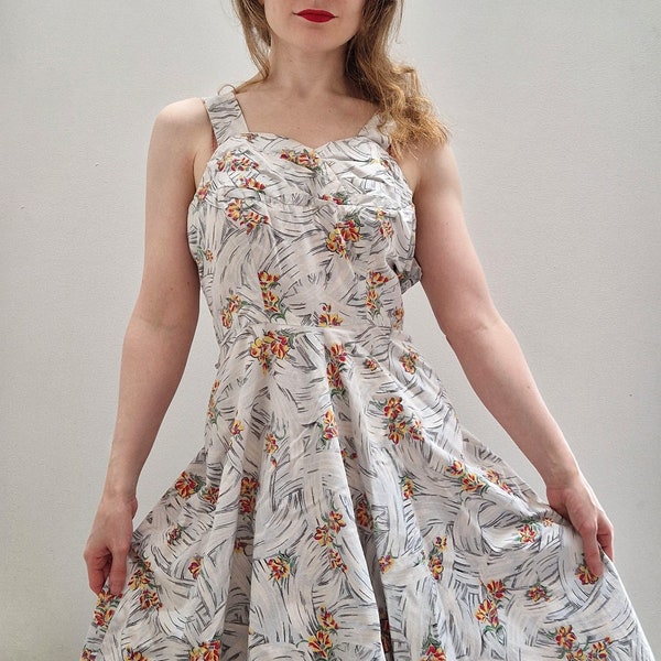 1940s Vintage Cotton Novelty Floral Print Sun Dress Summer Dress White with Yellow and Red Flowers Medium Large UK 12 14