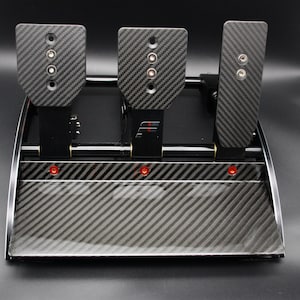 Carbon fiber footrest for Fanatec Clubsport V3 pedals