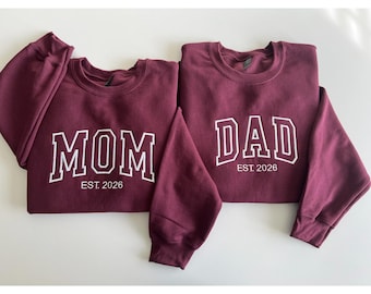 Matching Mom and Dad Est Year Sweatshirts, Embroidered Couple Crewnecks, New Parents Gift, Pregnancy Announcement Gift