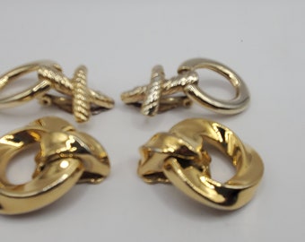2 Pair of Vintage Estate Gold Tone Clip On Earrings