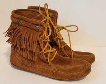 1990s Vintage Minnetonka Moccasins Double Fringe Ankle Women's Size 8