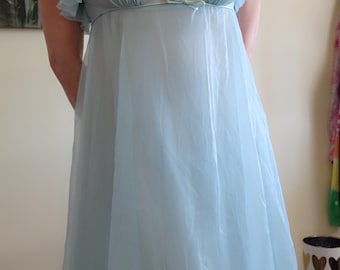 Vanity Fair Sheer Nightgown Light Baby Blue Nylon Ruffles Size 34 Ballerina