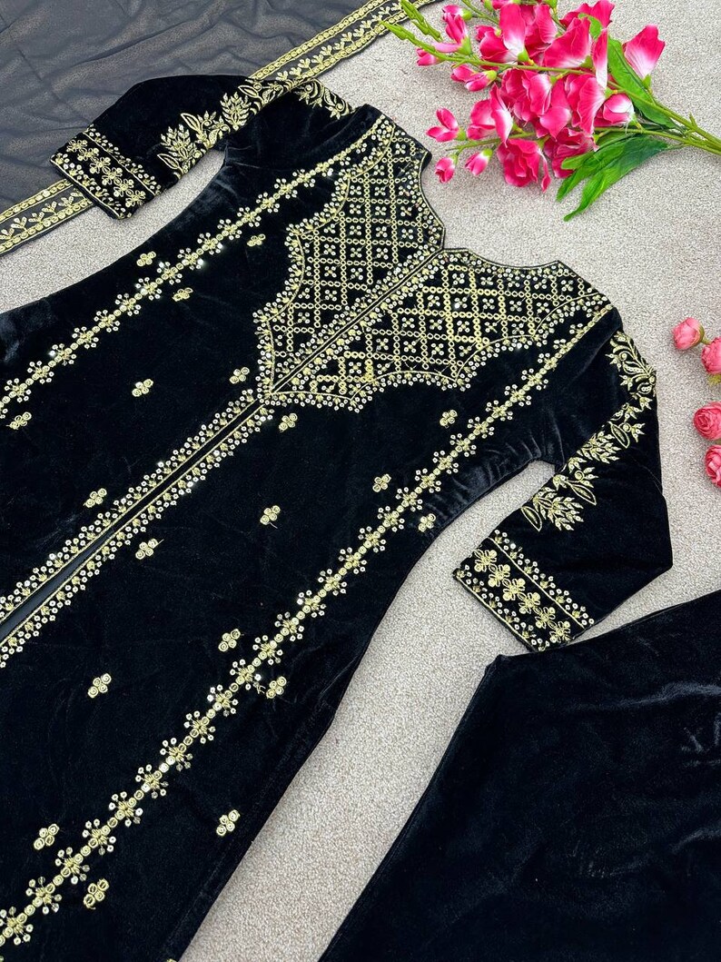 Black Velvet Anarkali Set,eid Special Velvet Anarkali Suit Collection