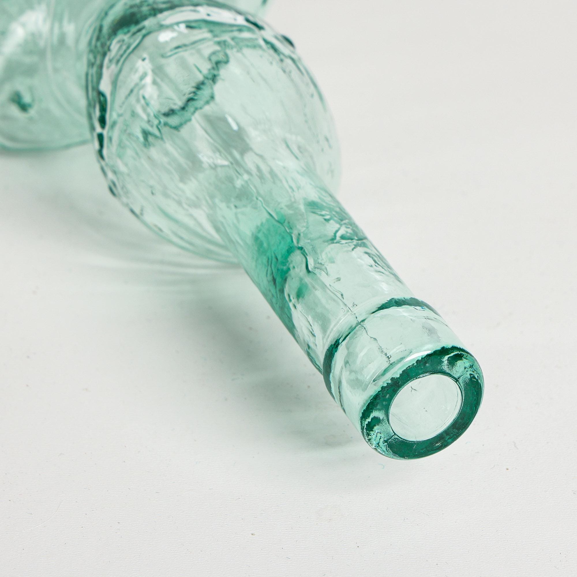 ヴィンテージイタリアンキャンティボトル - グリーンガラスの騎士像