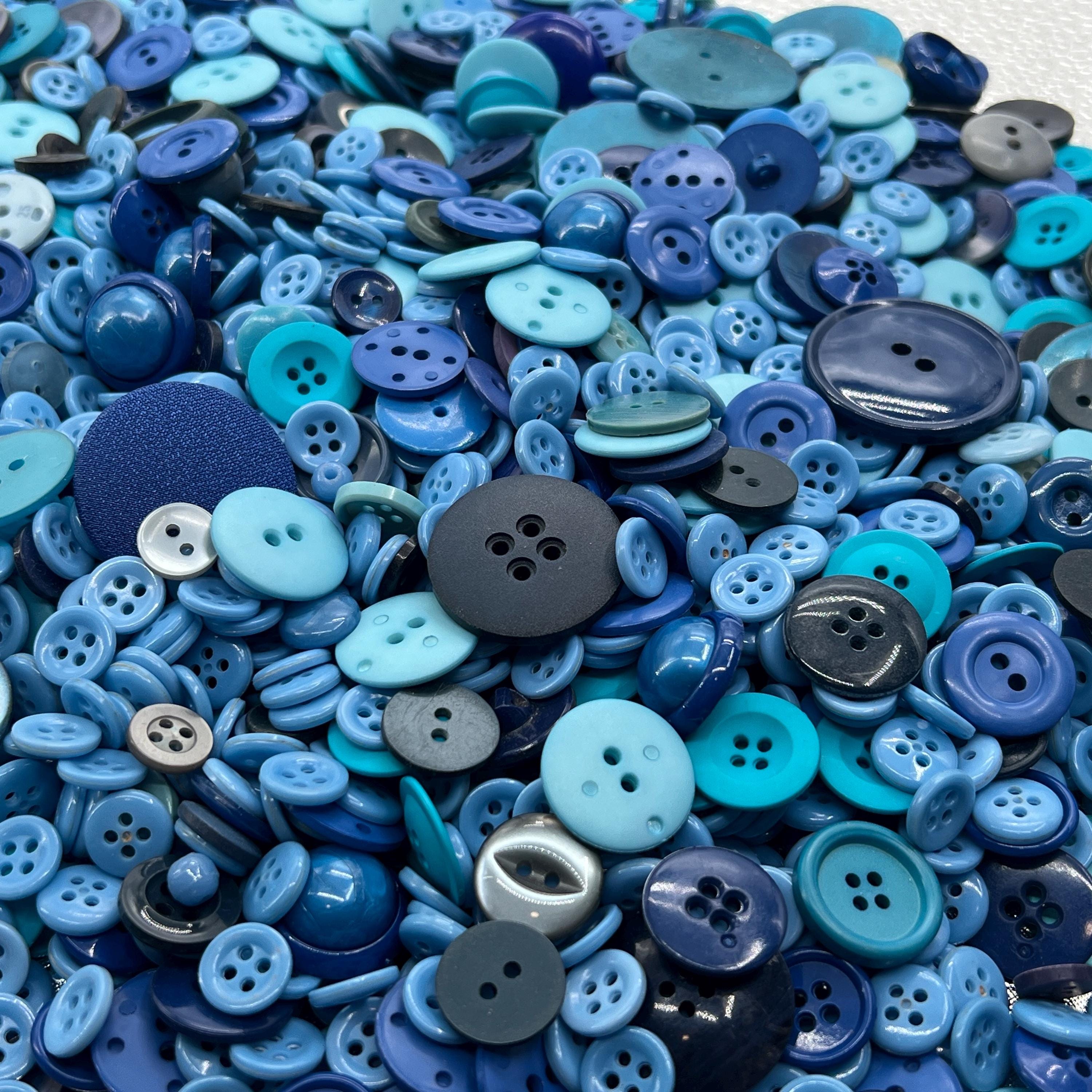25 Vintage Blue Buttons, Assorted Sizes & Styles - Etsy
