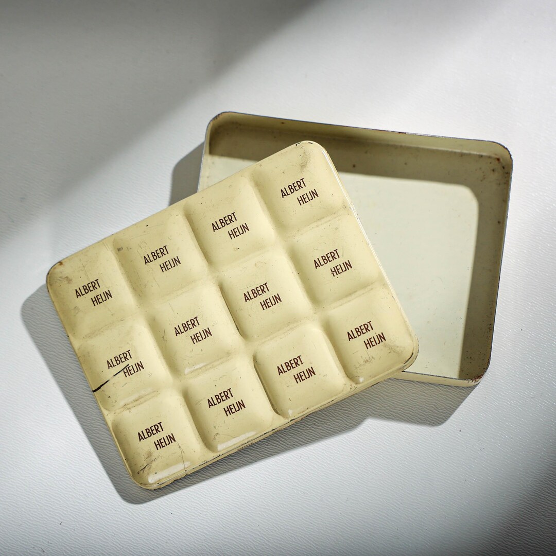 Rare Vintage Albert Heijn Metal Chocolate Bar Tin – Unique Collectible From  the Dutch Supermarket Chain