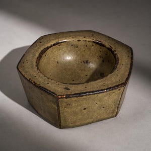 B and G Stoneware - Etsy