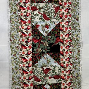 Christmas Cardinals table runner