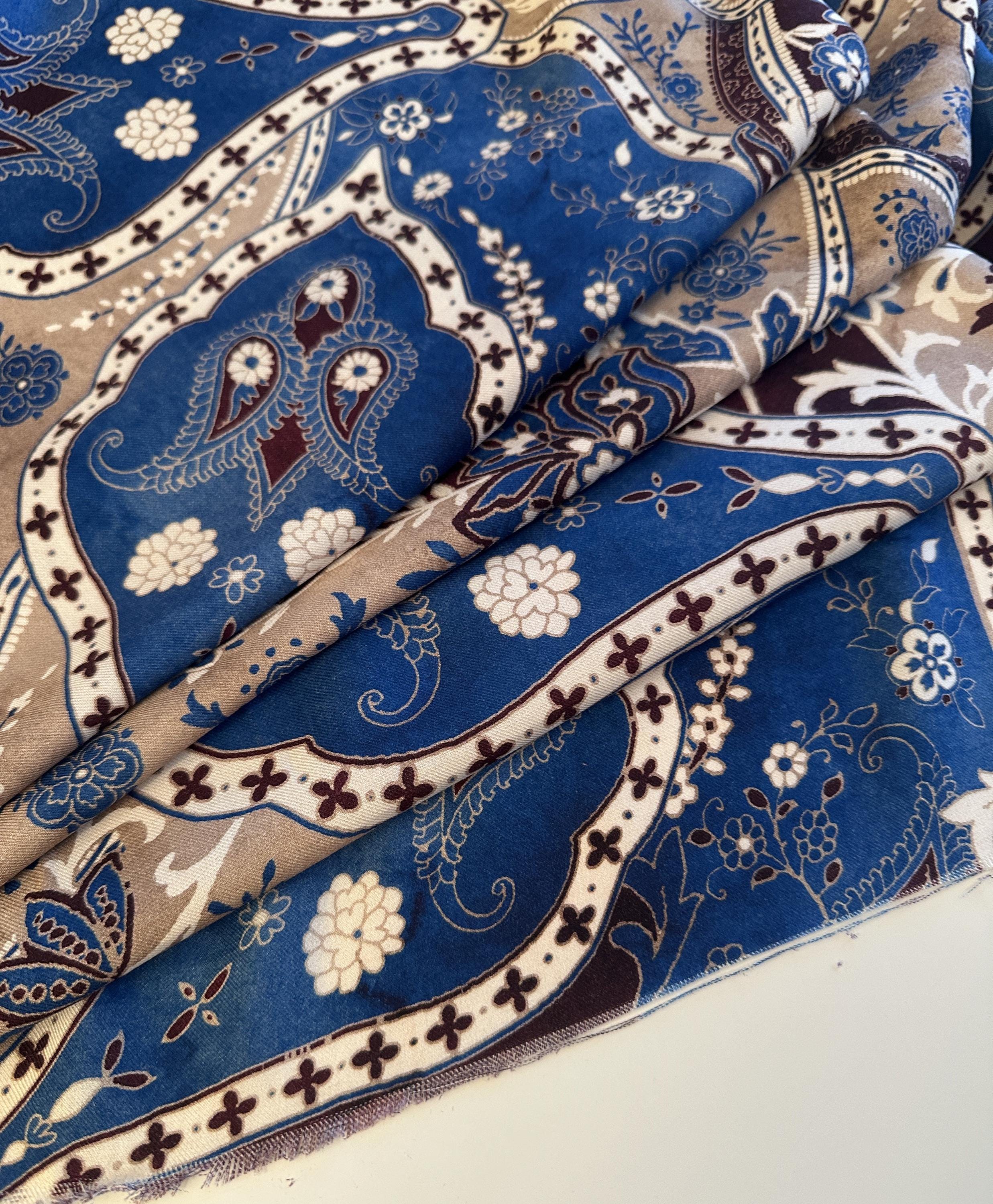 Tissus - tissus floral - 6.00 mètres x 1,46 metres ALTA MODA