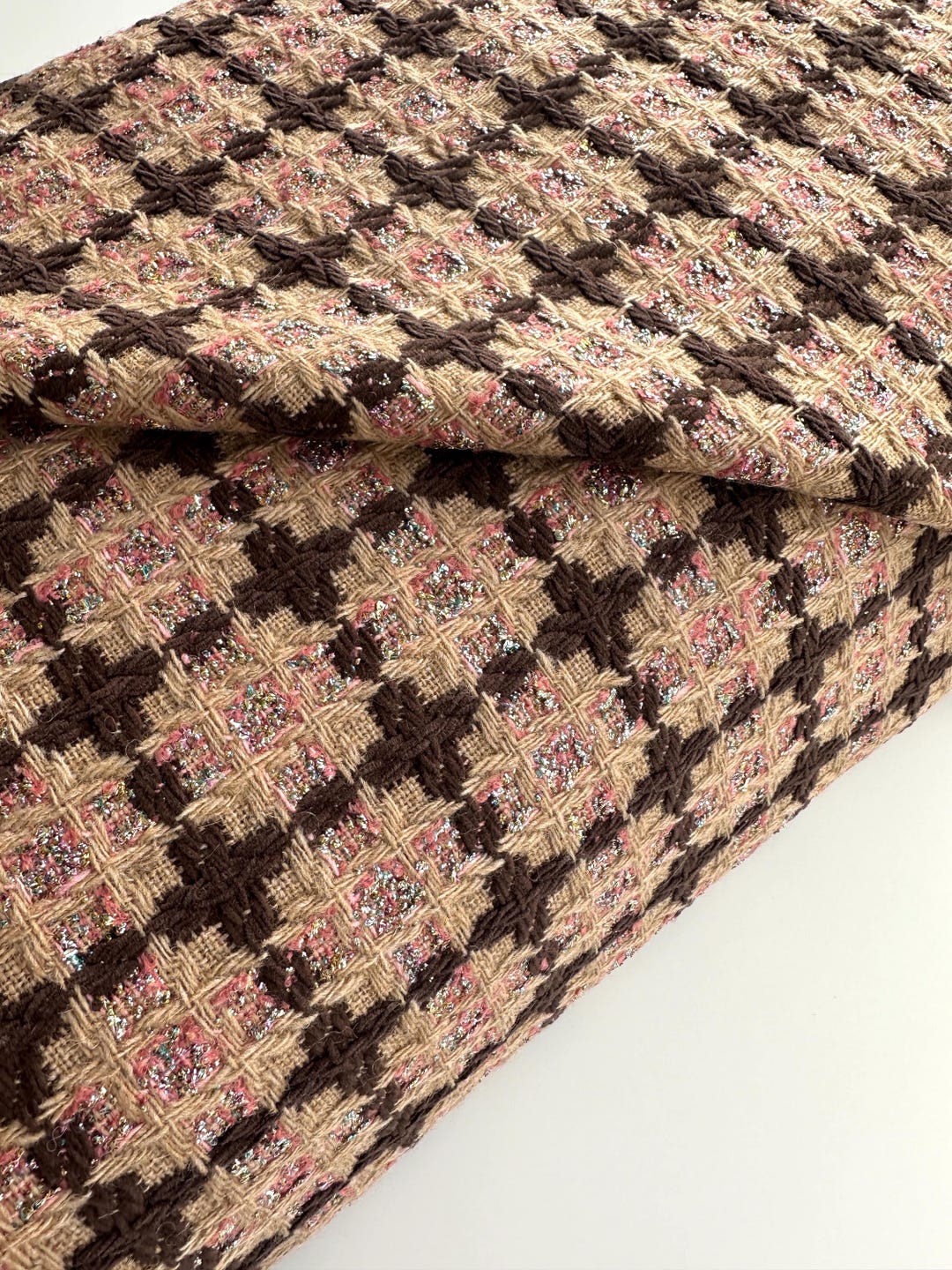 Luxury Wool Fabric: The Pinnacle of Textile Elegance
