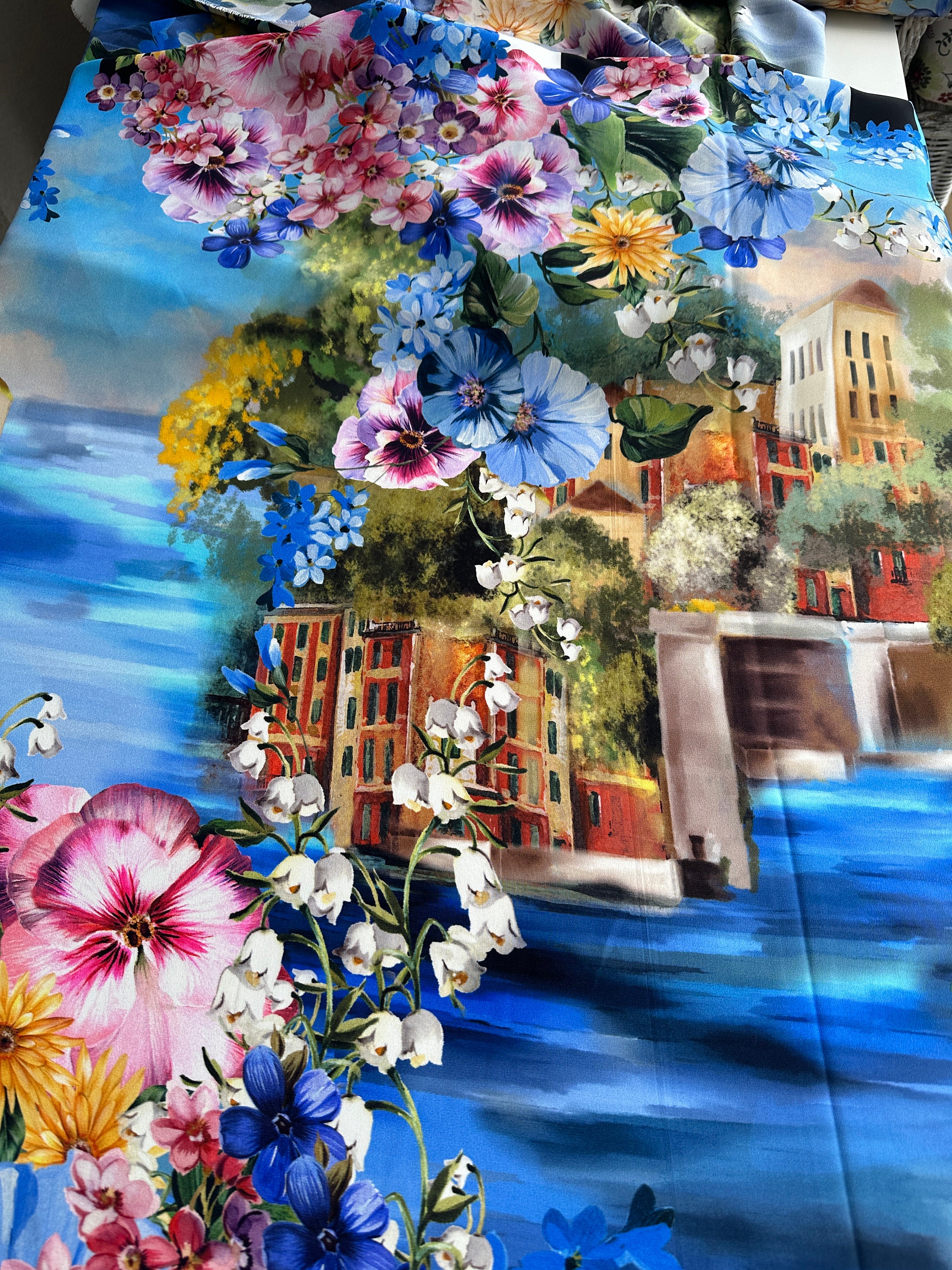 Tessuto dolce e gabbana Italia