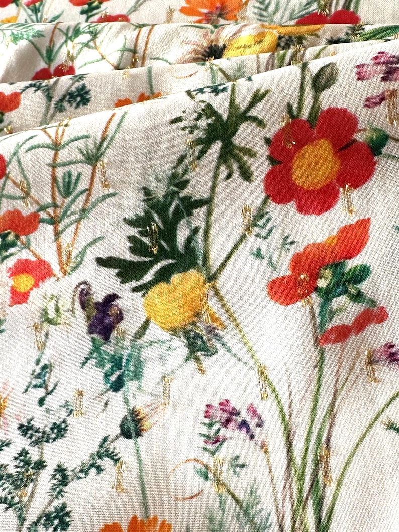 EXCLUSIVE viscose fabric Lamé by Alta Moda, top quality, beautiful delicate summer floral print, ivory background. image 3