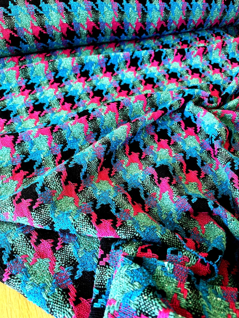 Mezcla de lana tweed italiana con algodón, de buena calidad, con estampado pata de gallo, en tres combinaciones de colores. imagen 7