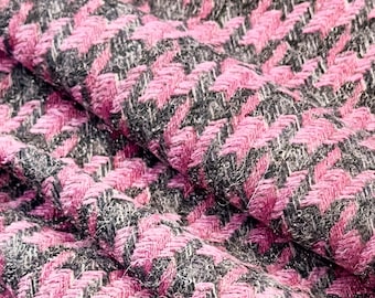 Premium Italian fabric, Piacenza wool tweed, houndstooth pattern in fuchsia-grey-silver! Last piece 1.68 m