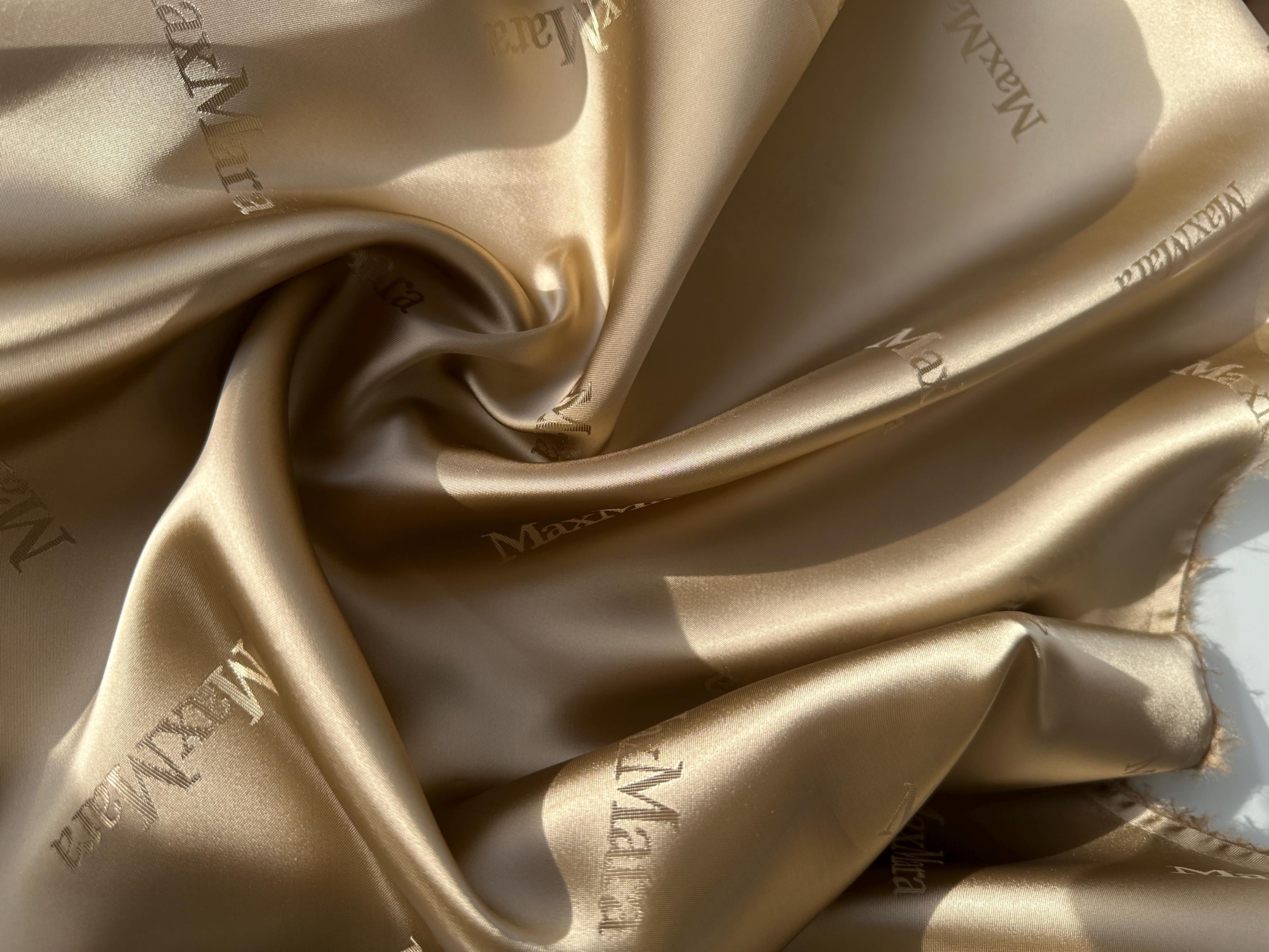 Italian Designer Lining Satin, 100% Viscose Satin Lining Fabric ...