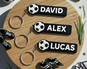 Llavero personalizado con nombre de jugador de fútbol / Etiqueta personalizada para bolsa de fútbol / Regalo para jugador