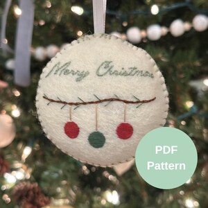 Merry Christmas Ornament Pattern