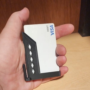 Cartera con tarjetero, clip para billetes incorporado // Diseño de diamantes // Elegante, limpio y duradero // Admite tarjetas de crédito y de identificación estándar // PLA negro impreso en 3D