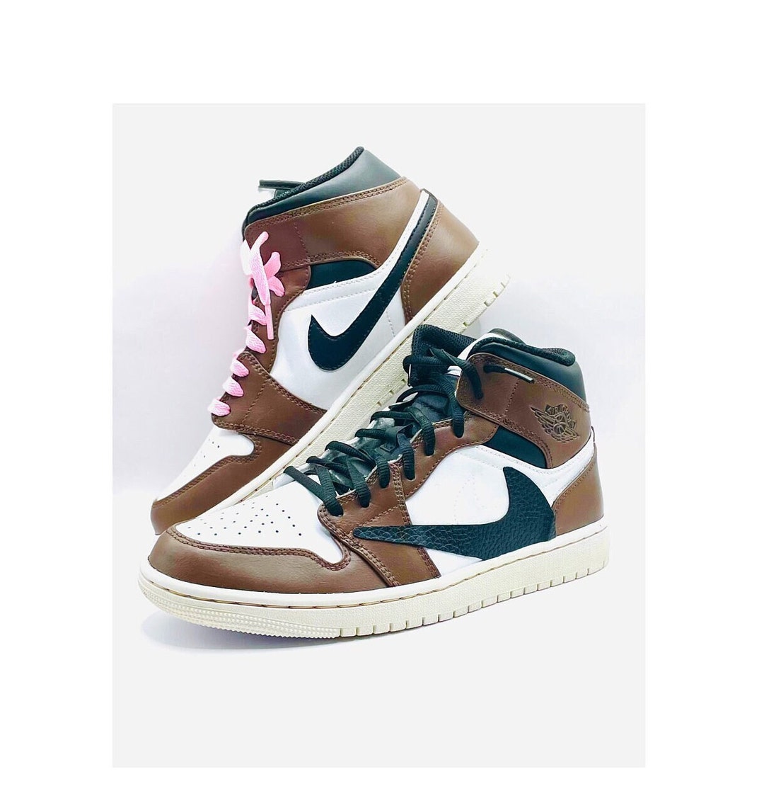 reverse swoosh nike jordan 1