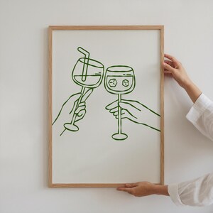 ミニマリストの乾杯プリント - 手描きのドリンクアート、シンプルなバーの壁飾り、モダンなパーティーのイラスト、デジタルダウンロードのお祝いアート、バーカート