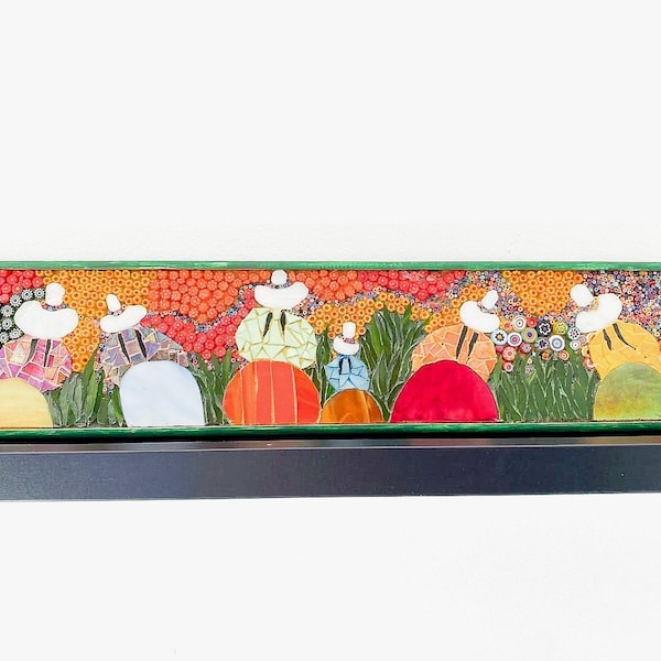 Cadre en Mosaïque "Peruvienne dans un champs de fleurs" Personnalisable - Verre Américain, Millefiori - 30x10 cm