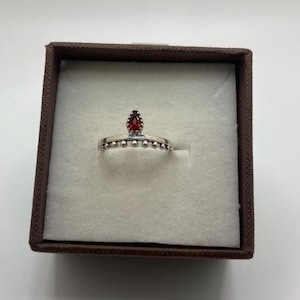 925 Sterling Silver & Genuine Baltic Amber Ring