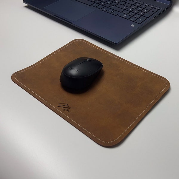 Engraved Leather Mousepad - Personalized Mouse Mat - Custom Leather Mouse Pad - Genuine Leather Desk Pad - Handmade Leather Gift for Men