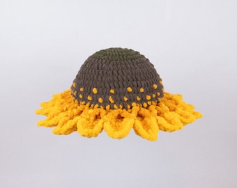 Crochet Sunflower Hat: Fluffy Brim, Summer Style