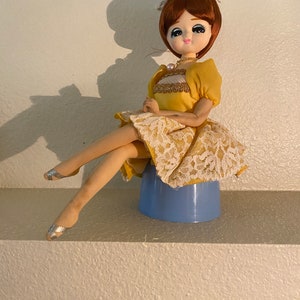 Rare! Kawaii Japanese Wide Eye doll with music box pedestal