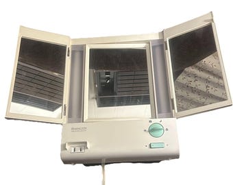 Lustro do makijażu Vintage Remington True to Light LM-8 dwustronne z wylotem