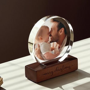 Laser Engraved Custom Portrait Baby Photo Frame - Personalized Picture Frame Gift for Dad - Round Acrylic Photo Frame Block for Home Decor