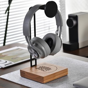 Custom Engraved Headphone Stand Desk Organizer- Wireless Charger with Headphone Holder for Music Lover -Handmade Headset Stand Display Stand