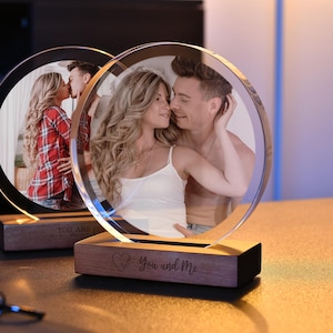 Romantic Picture Frame Photo Acrylic Plaque for Couple - Custom Engraved Wood with Round Acrylic Photo Frame - Personalized Gift for Friend
