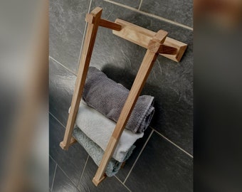 Holz Handtuchhalter aus Eiche | Home Decor Wohnidee Customer Boho Nordisch Minimalistisch | Badezimmer Wandregal Handgemacht Geschenk