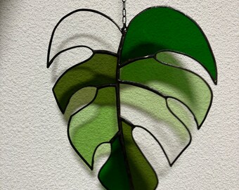 Tiffant glazen monstera blad variegata glas in lood raamdecoratie